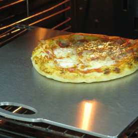 Plancha Celsius de acero para pizzas y panes