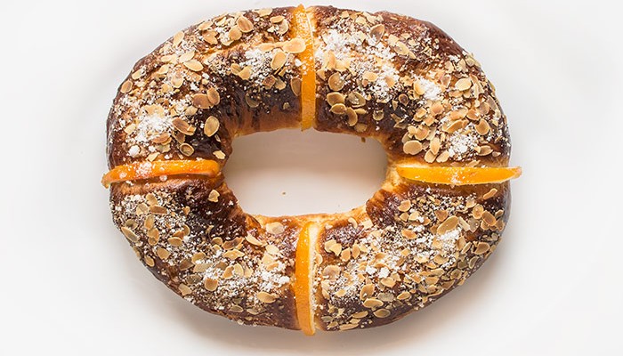 Receita de roscón de reyes com farinha forte